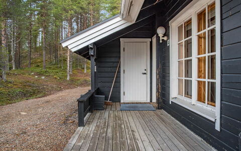 Lomaylläs H113 Pistopolku 5A: Vandvej, Bank, Vandløb, Sø, Sommerhus, Skov, Kanal, Reservoir, Bjælkehytte