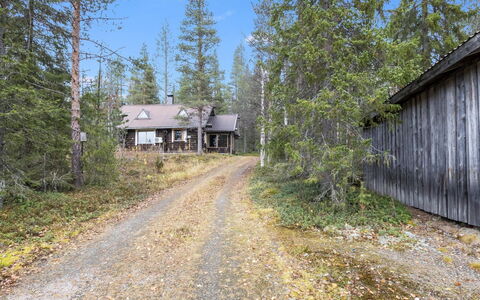 Tunturitähti, Lainio: Vandvej, Bank, Vandløb, Sø, Sommerhus, Skov, Kanal, Reservoir, Bjælkehytte