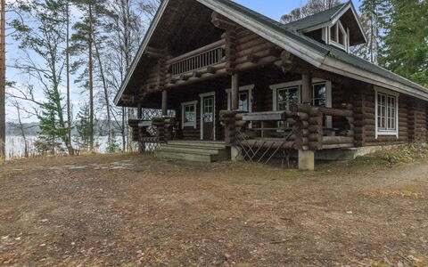 Kärkimökki