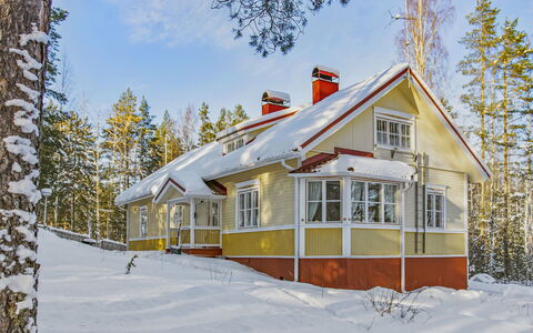 Villa Kukkapää: Træ, Sommerhus, Bjælkehytte, Skov, Skur, Garden Bygninger, Lærk, Woodland, Bejdse