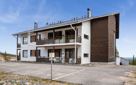 Villa Ylläs 201: Træ, Sidespor, Sommerhus, Hus, Hjem, Planke, Garden Bygninger, Bjælkehytte, Hårdttræ, Veranda