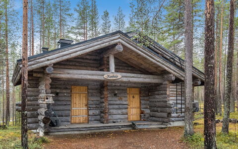 Ylläsnäkyy 7 Karkelo: Sommerhus, Hus, Hjem, Garden Bygninger, Sidespor, Bjælkehytte, Stuehus, Estate, Skur, Gård