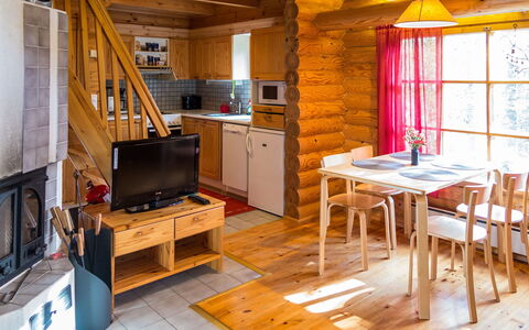 Ylläksen Tunturihonkamaja a 1: Sommerhus, Hus, Hjem, Garden Bygninger, Sidespor, Bjælkehytte, Stuehus, Estate, Skur, Gård