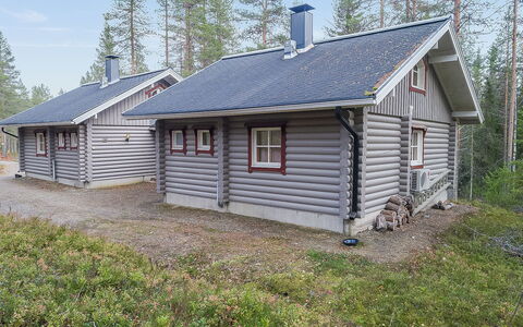 Ylläksen Tunturihonkamaja a 1: Træ, Bank, Hus, Sommerhus, Sø, Dam, Skov, Bjælkehytte