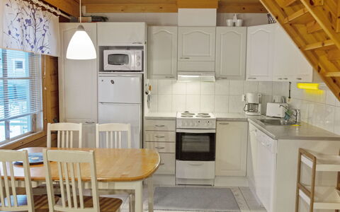 Ylläsröhkö D 8: Sommerhus, Hus, Hjem, Garden Bygninger, Sidespor, Bjælkehytte, Stuehus, Estate, Skur, Gård