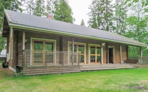 Villa Petra: Træ, Sommerhus, Bjælkehytte, Skov, Skur, Garden Bygninger, Lærk, Woodland, Bejdse