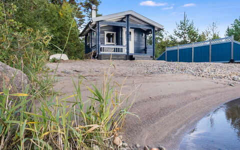 Solgläntan: Træ, Sne, Sommerhus, Vinter, Tag, Hjem, Fryser, Bjælkehytte, Sidespor, Hældning