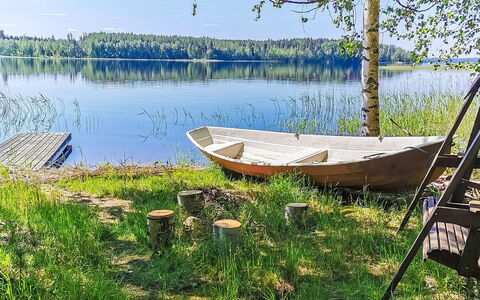 Pajuranta: Træ, Sommerhus, Bjælkehytte, Skov, Skur, Garden Bygninger, Lærk, Woodland, Bejdse