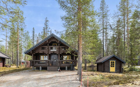 Riekonmarja: Sommerhus, Hus, Hjem, Garden Bygninger, Sidespor, Bjælkehytte, Stuehus, Estate, Skur, Gård