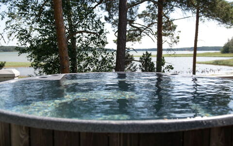 Sjöboda Sea: Træ, Bank, Hus, Sommerhus, Sø, Dam, Skov, Bjælkehytte