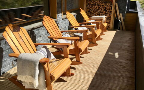 Levi Hillside: Træ, Sommerhus, Bjælkehytte, Skov, Skur, Garden Bygninger, Lærk, Woodland, Bejdse