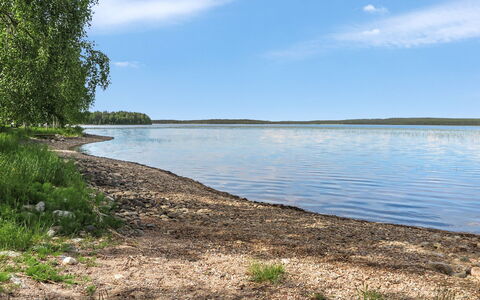 Keskiniemi: Træ, Bank, Hus, Sommerhus, Sø, Dam, Skov, Bjælkehytte