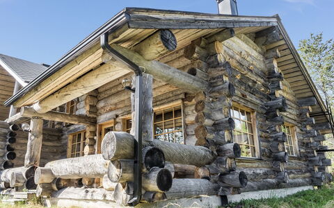 Kelovalta 7B: Træ, Sidespor, Sommerhus, Hus, Hjem, Planke, Garden Bygninger, Bjælkehytte, Hårdttræ, Veranda