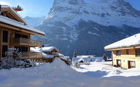 Chalet Butz: Sne, Vinter, Bjerg, Bjergrige Landskabsformer, Bjergkæde, Alps, Himmel, Ejendom, Hill Station, Bjerglandsby
