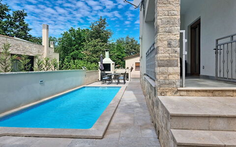 Romina: Svømmepøl, Kompositmateriale, Beton, Flise, Skygge, Flise, Design, Water Feature, Udendørs Møbler, Villa