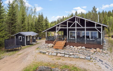 Kalliolaakso: Træ, Sommerhus, Landdistrikt, Sidespor, Veranda, Bjælkehytte, Skygge, Garden Bygninger, Tømmer, Lærk
