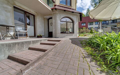 Wisła: Flise, Trappe, Beton, Indkørsel, Have, Landscaping, Walkway, Gård, Stueplante