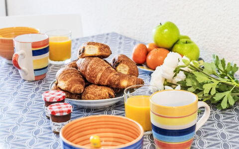 Carnac 109: Bordservice, Serveware, Tallerkner, Kop, Mad, Drinkware, Møbel, Orange, Porcelæn