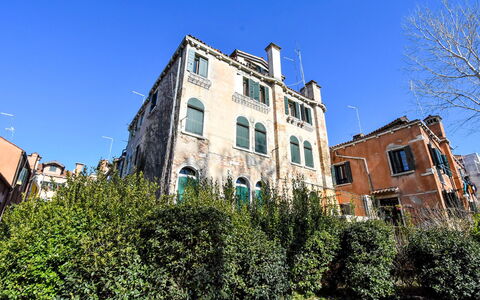 Venice 800: Ejendom, Boligområde, Hus, Bygning, Hjem, Arkitektur, Ejendom, Kvarter, Estate, Stad