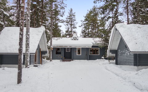Purnukylä 4: Sne, Vinter, Afdeling, Hus, Hjem, Sommerhus, Tag, Fryser, Sidespor, Hældning