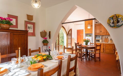 Casa La Rotta: Værelse, Spisestue, Ejendom, Bygning, Indretning, Bord, Ejendom, Møbel, Hus, Restaurant