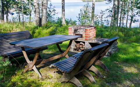 Turulan Hiekka: Svømmepøl, Udvej, Udendørs Møbler, Design, Skygge, Landscaping, Hotel, Water Feature, Eco Hotel