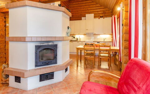 Purnuranta C: Træ, Loft, Indretning, Bjælkehytte, Sommerhus, Værelse, Bejdse, Hårdttræ, Hearth, Stue