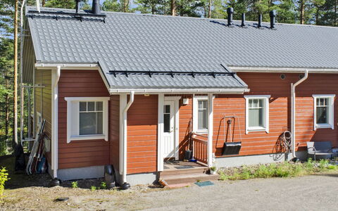 Otsopirtti, Maria: Træ, Bank, Hus, Sommerhus, Sø, Dam, Skov, Bjælkehytte