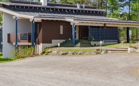 Hiisiranta B3: Træ, Sommerhus, Bjælkehytte, Skov, Skur, Garden Bygninger, Lærk, Woodland, Bejdse