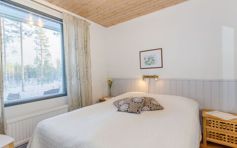 Loma-Koli 3: Træ, Sidespor, Tag, Sommerhus, Hus, Hjem, Dør, Veranda, Garden Bygninger, Stuehus