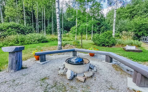 Villa Ahomoisio: Træ, Sommerhus, Bjælkehytte, Skov, Skur, Garden Bygninger, Lærk, Woodland, Bejdse