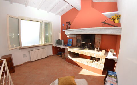 Podere San Martino: Værelse, Ejendom, Indretning, Bygning, Møbel, Hus, Loft, Etage, Væg, Ejendom