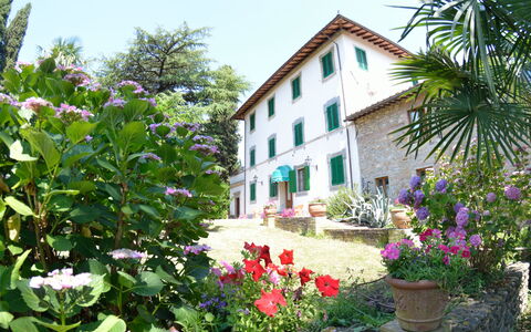 Villa Il Borghetto: Blomst, Ejendom, Plante, Hus, Have, Botanik, Bygning, Ejendom, Hjem, Forår