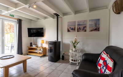 Feriebolig:&nbsp;Alice Blue with Airco & Shared Pool 220.11