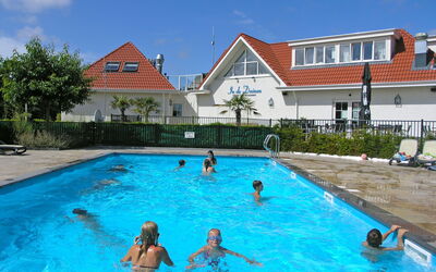 Noordwijk 107: Svømmepøl, Fritidscenter, Fritid, Stad, Udvej, Bygning, Fritid, Ferieby, Ferie, Sjovt
