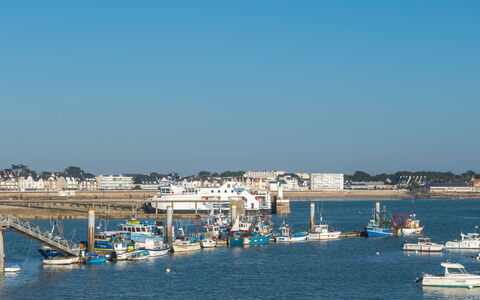Les Terrasses Port Maria: Vand Transport, Hav, Himmel, Havn, Havn, Båd, Marina, Køretøj, Ocean, Vandvej