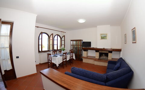 Villa Vaniglia Proprietà: Værelse, Ejendom, Bygning, Møbel, Indretning, Etage, Hårdttræ, Hus, Stue, Loft