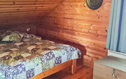 Kesäranta: Soveværelse, Træ, Etage, Gulvbelægning, Seng, Sengetøj, Sengetøj, Værelse, Indretning, Bed Frame