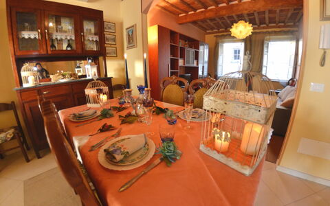 San Michele: Værelse, Ejendom, Spisestue, Bygning, Indretning, Møbel, Ejendom, Bord, Restaurant, Hus
