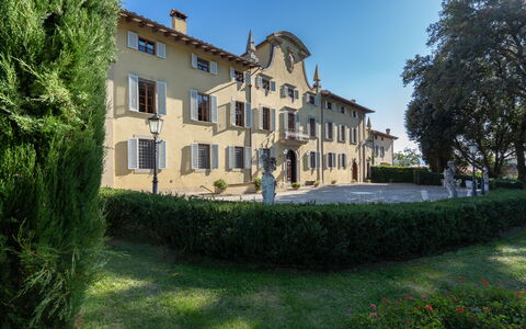 Il Marchese Di Ronta: Ejendom, Estate, Bygning, Mansion, Hus, Ejendom, Hjem, Villa, Statelig Hjem, Herregård