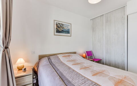 Balnéa: Soveværelse, Ejendom, Seng, Værelse, Møbel, Sengetøj, Bed Frame, Indretning, Ejendom, Sengetøj