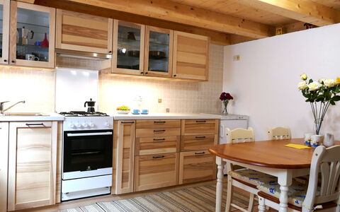 Rustico Nurell: Møbel, Køkken, Gulvbelægning, Cabinetry, Indretning, Træ, Countertop, Køkken Apparat, Etage, Større Bandage