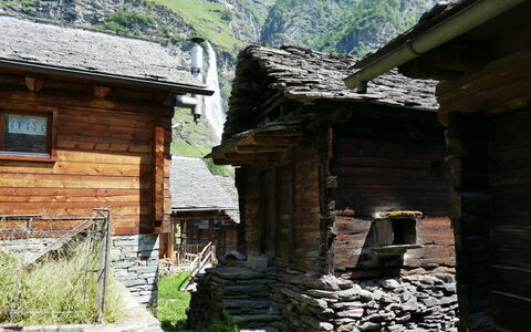 Rustico Nurell: Bygning, Bjælkehytte, Hytte, Hus, Tag, Hytte, Landdistrikt, Sommerhus, Ruiner, Landsby