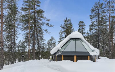 Arctic Light Hut