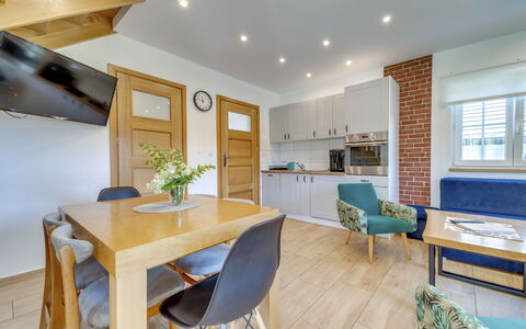 Wisla 5: Bord, Møbel, Ejendom, Cabinetry, Countertop, Stol, Træ, Indretning, Hylde, Køkken