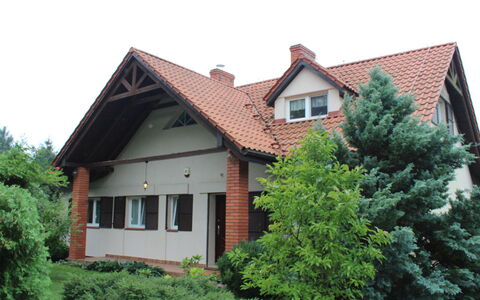 Latków: Møbel, Ejendom, Billedramme, Azure, Træ, Belysning, Indretning, Komfort, Etage, Gulvbelægning