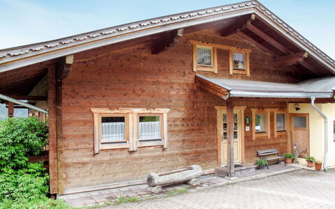 Geislhof: Himmel, Bygning, Vindue, Plante, Hus, Træ, Sommerhus, Land Lot, Dør, Sidespor