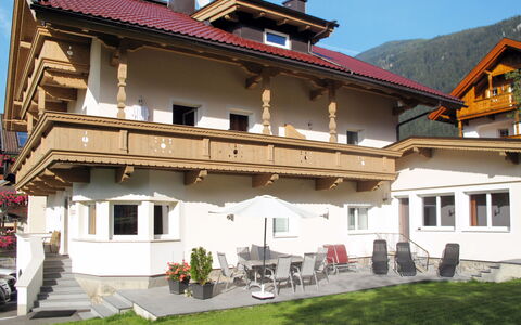Wegscheider: Himmel, Plante, Bygning, Vindue, Ejendom, Hus, Veranda, Kvarter, Sommerhus, Facade