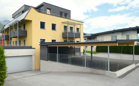 Imst 612: Facade, Urban Design, Beton, Altan, Indkørsel, Sidespor