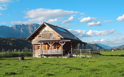 Steiners Blockhütte: Sky, Himmel, Plante, Bjerg, Bygning, Naturlige Landskab, Hus, Land Lot, Træ, Vindue